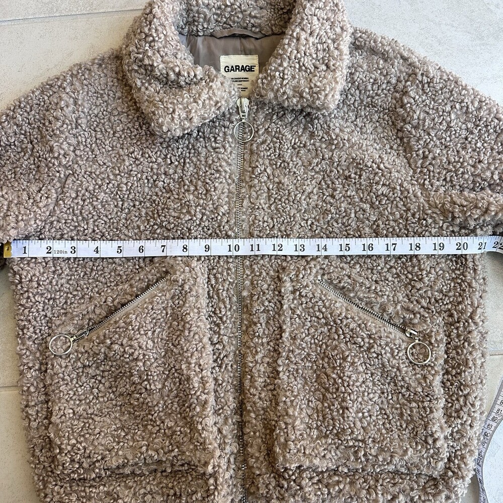 Garage Beige Shearling Full Zip Collared Short Jacket with Zipped Pockets P/S - Picture 6 of 9